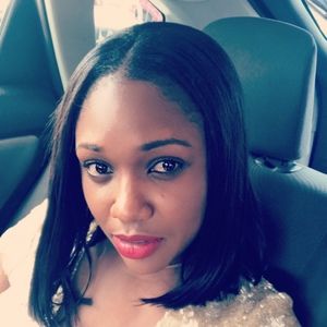 Meet your Posher, Sharifa